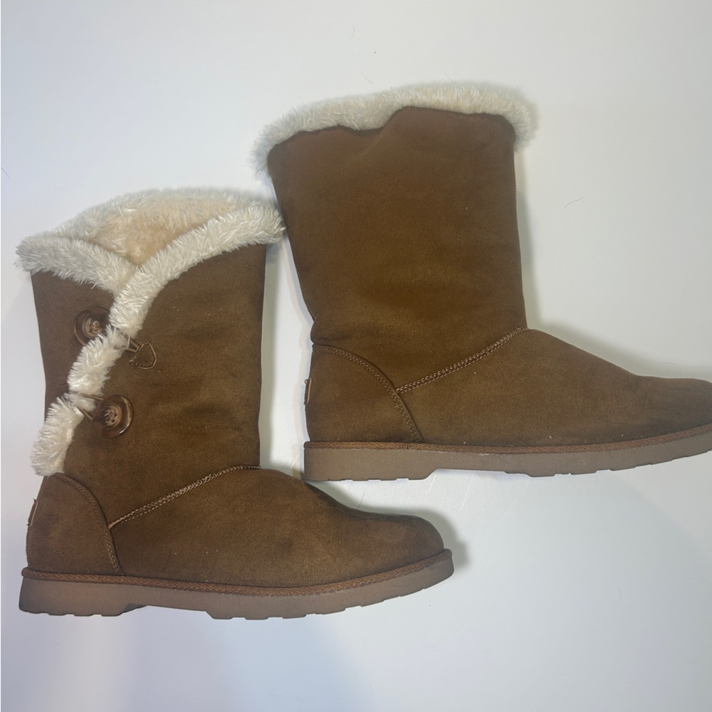 Brown Suede Shearling Lined Mid-Calf Winter Boots | Cozy Button Detail - Picture 2 of 5